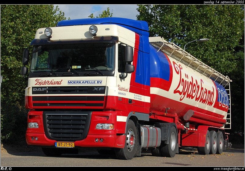 DAF XF trekker van Zijderhand met silotrailer